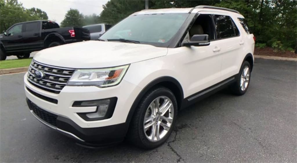 Certified 2017 Ford Explorer XLT SUV