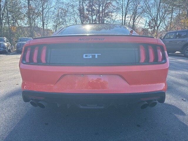 2015 Ford Mustang GT Premium photo 4