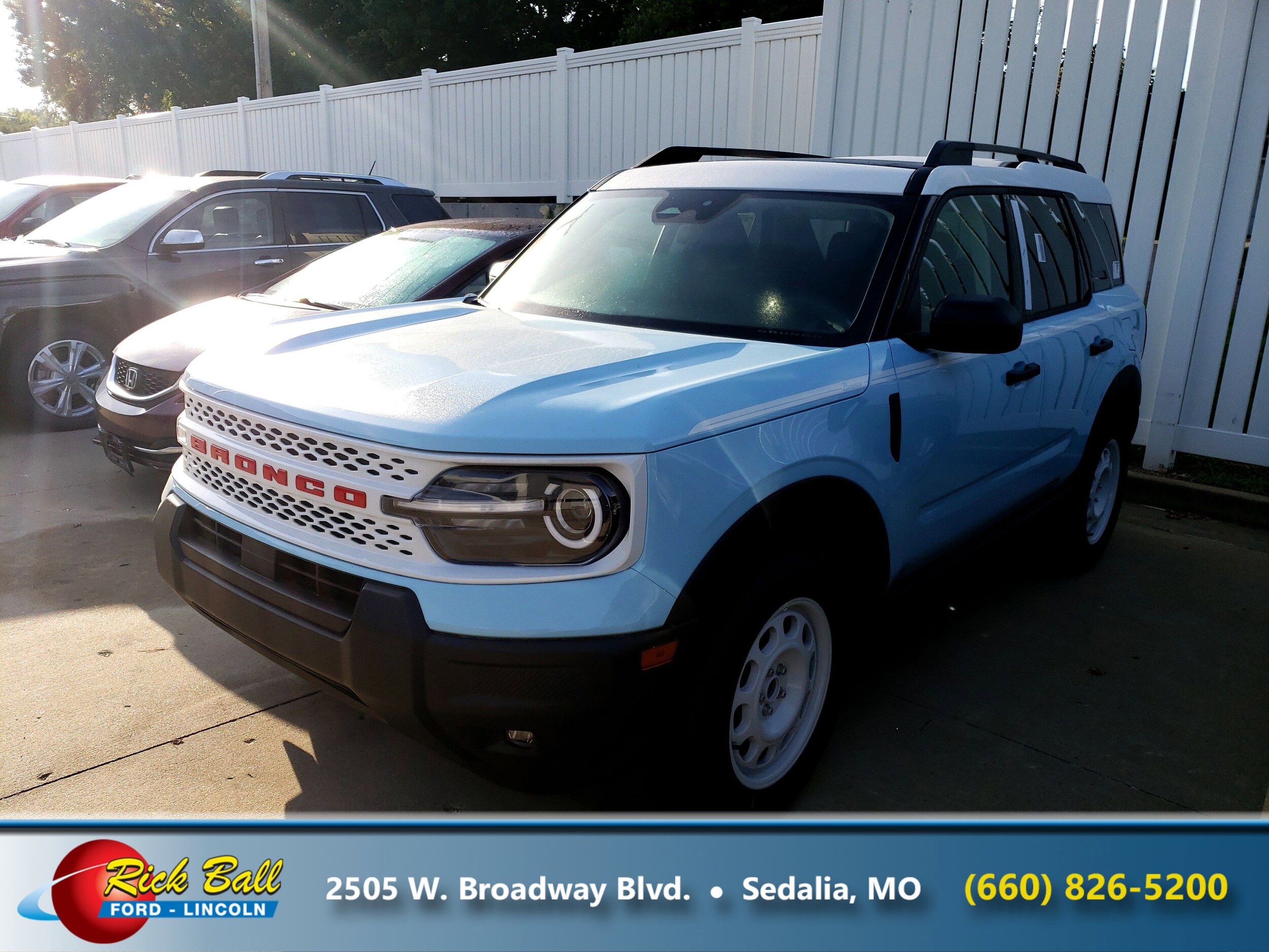2025 Ford Bronco Sport Heritage photo 2