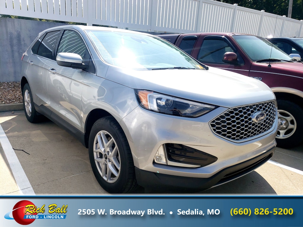 Used 2024 Ford Edge SEL SUV