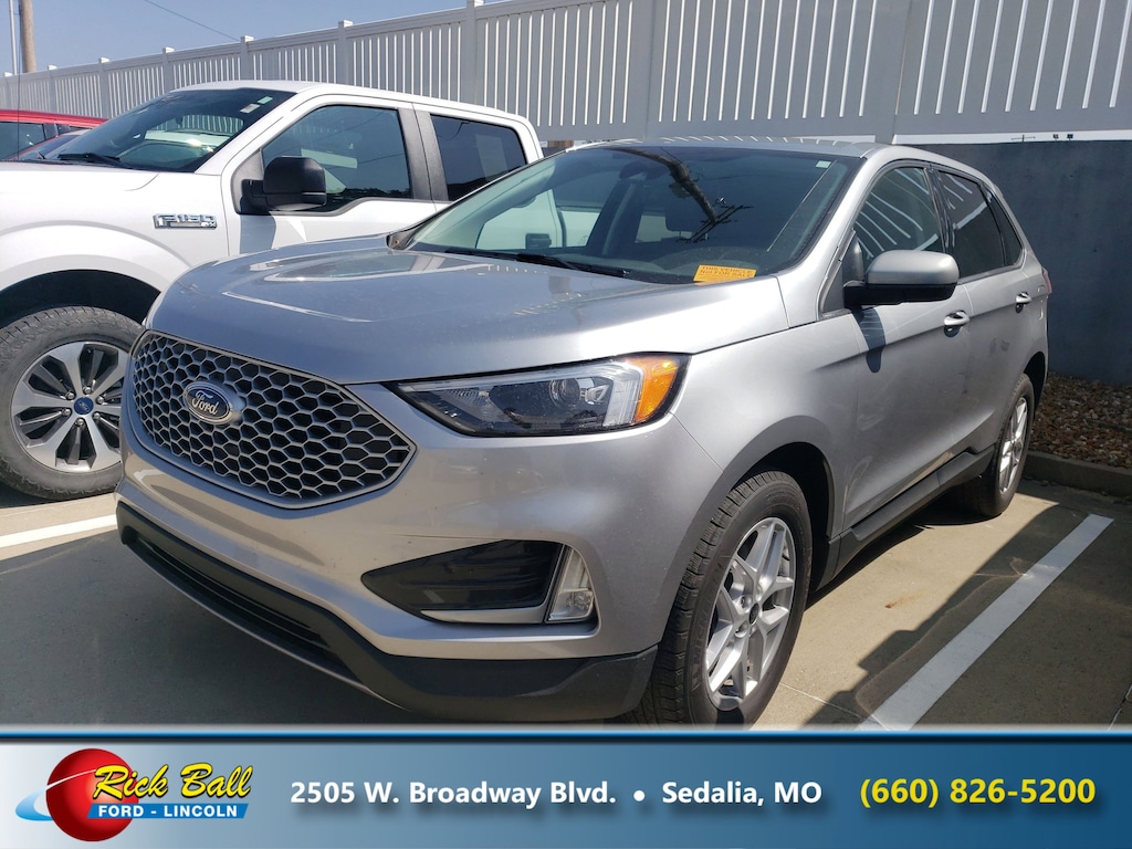 Used 2024 Ford Edge SEL SUV