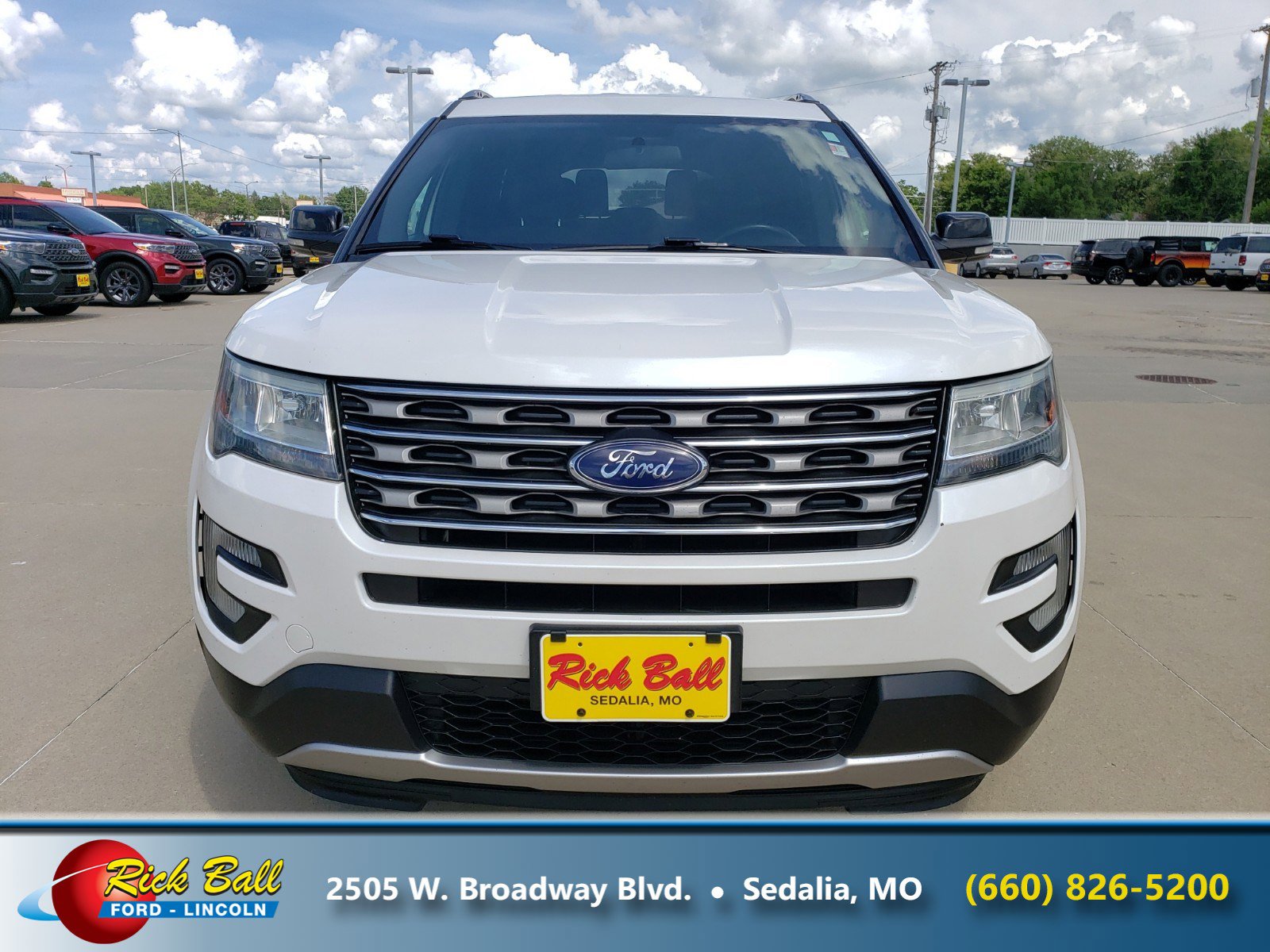 Used 2017 Ford Explorer XLT with VIN 1FM5K8D84HGA35685 for sale in Kansas City