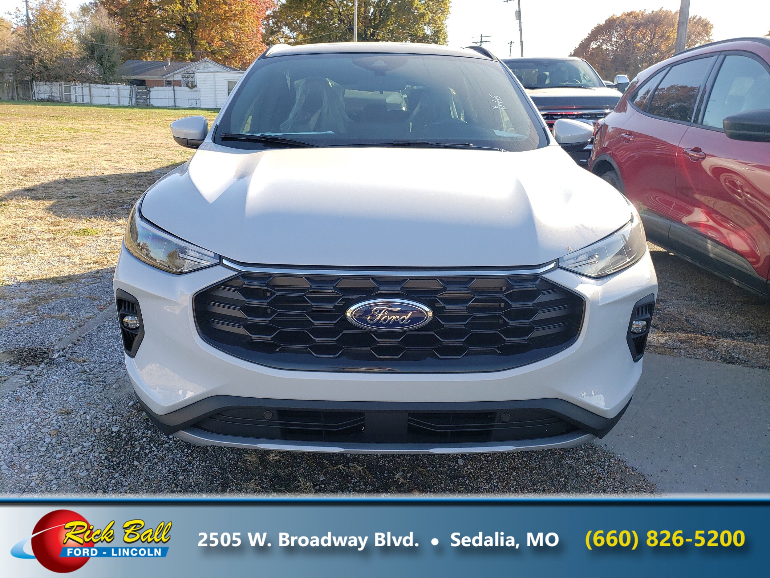 2026 Ford Escape ST-Line Select photo 2