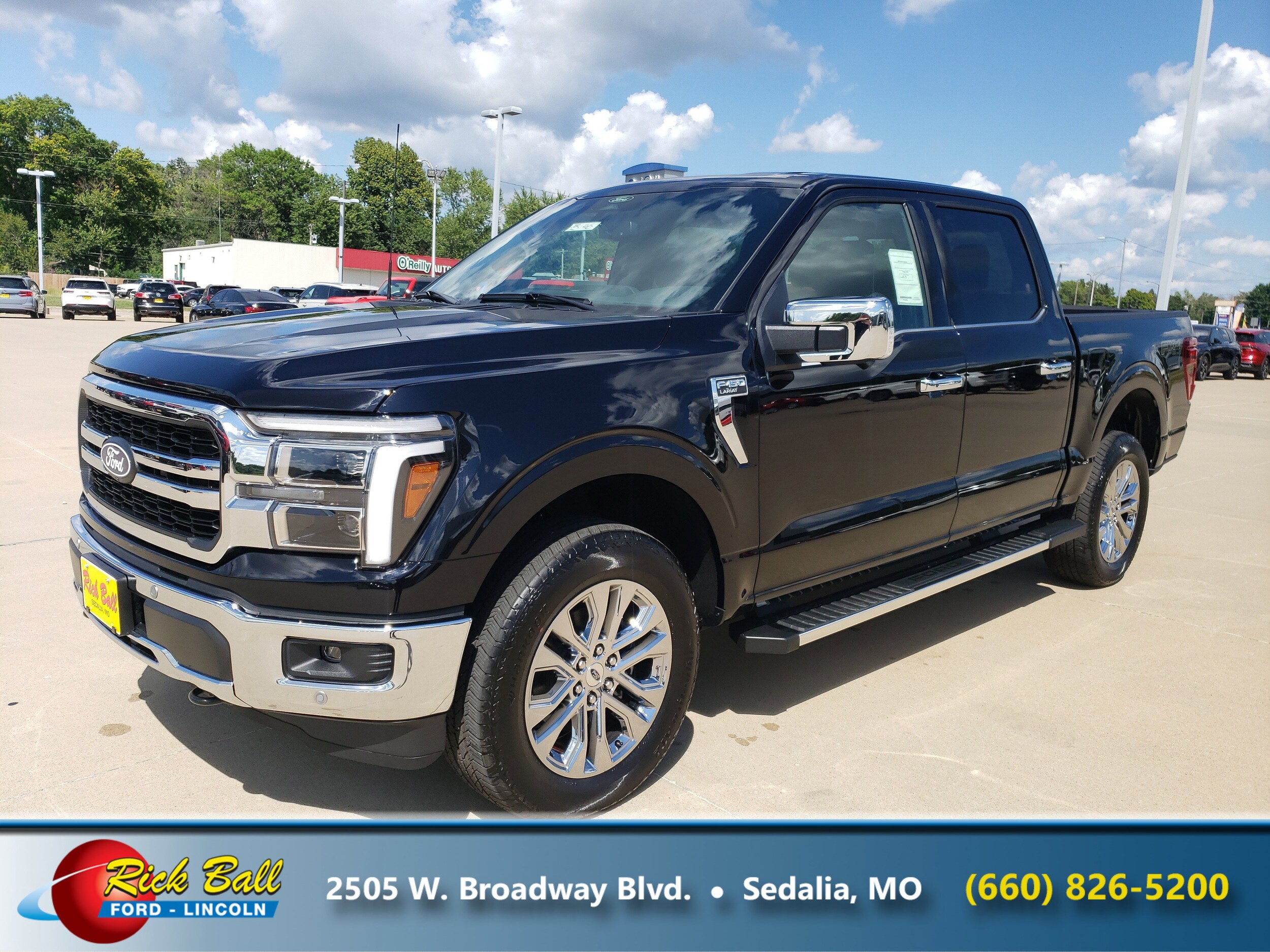 2025 Ford F-150 Lariat photo 2