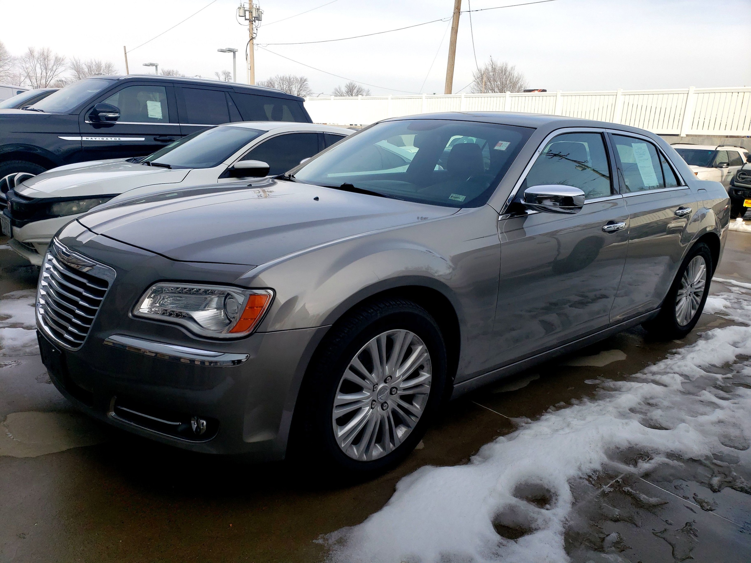 Used 2014 Chrysler 300 C with VIN 2C3CCAKT7EH352727 for sale in Kansas City