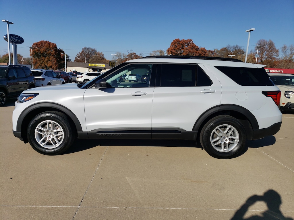 New 2026 Ford Explorer Active SUV