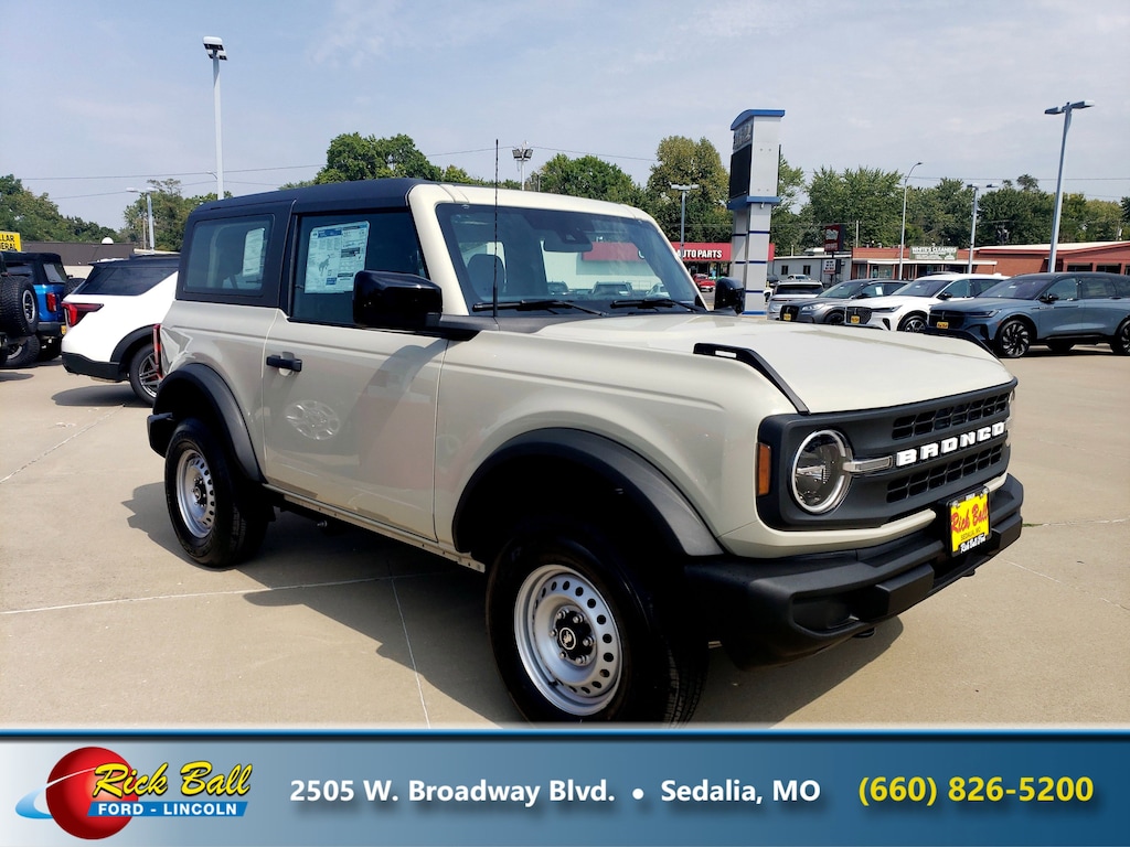 New 2025 Ford Bronco Base SUV