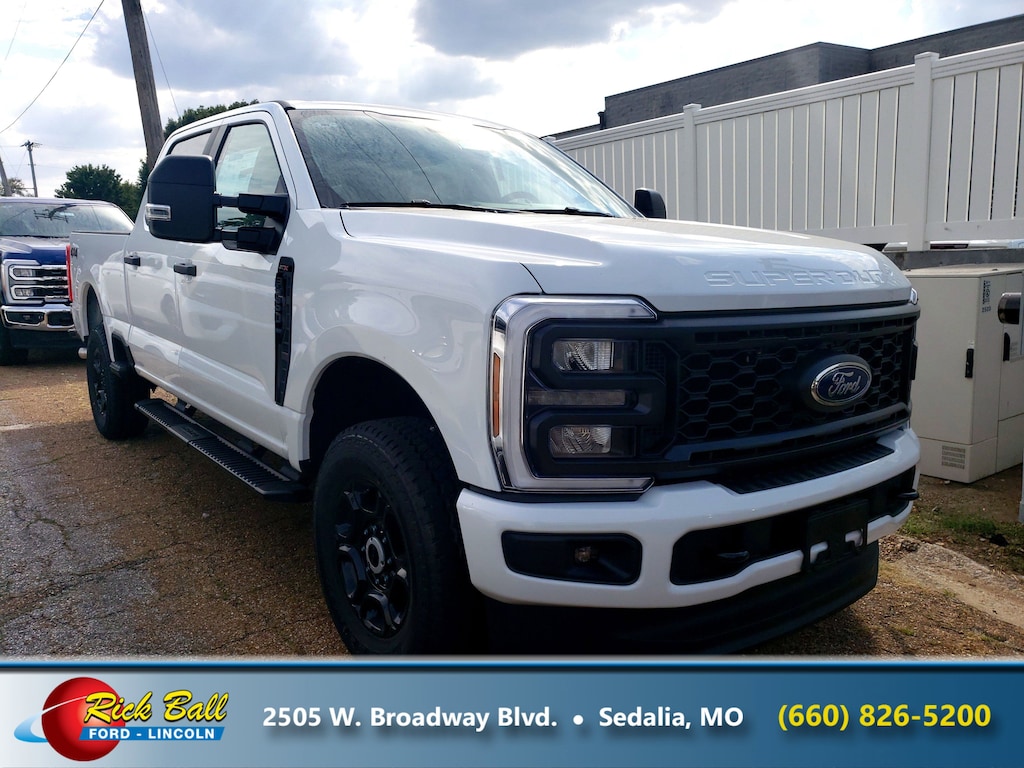 New 2026 Ford Super Duty F-250 XL Truck Crew Cab