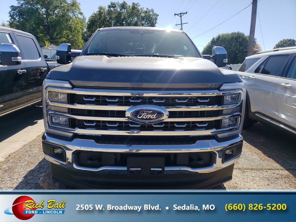 New 2026 Ford Super Duty F-250 Lariat Truck Crew Cab