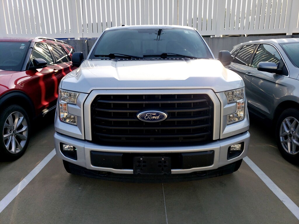 Used 2017 Ford F-150 XLT Truck SuperCrew Cab