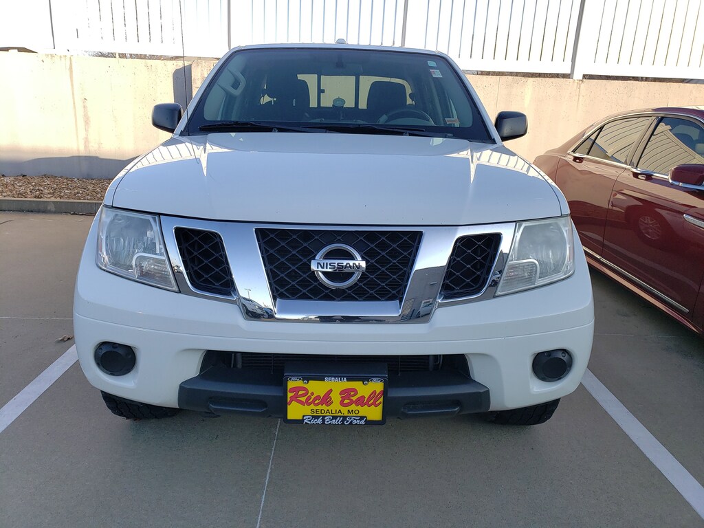 Used 2018 Nissan Frontier SV V6 Truck Crew Cab