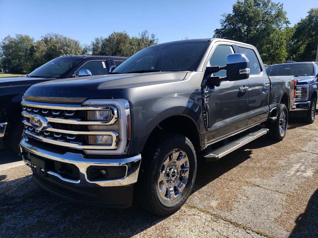 New 2026 Ford Super Duty F-250 Lariat Truck Crew Cab