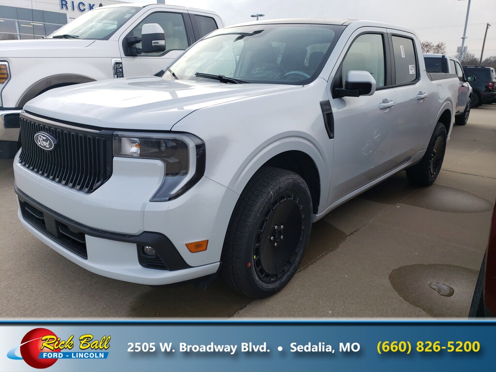 New 2026 Ford Maverick Lobo Standard Truck SuperCrew