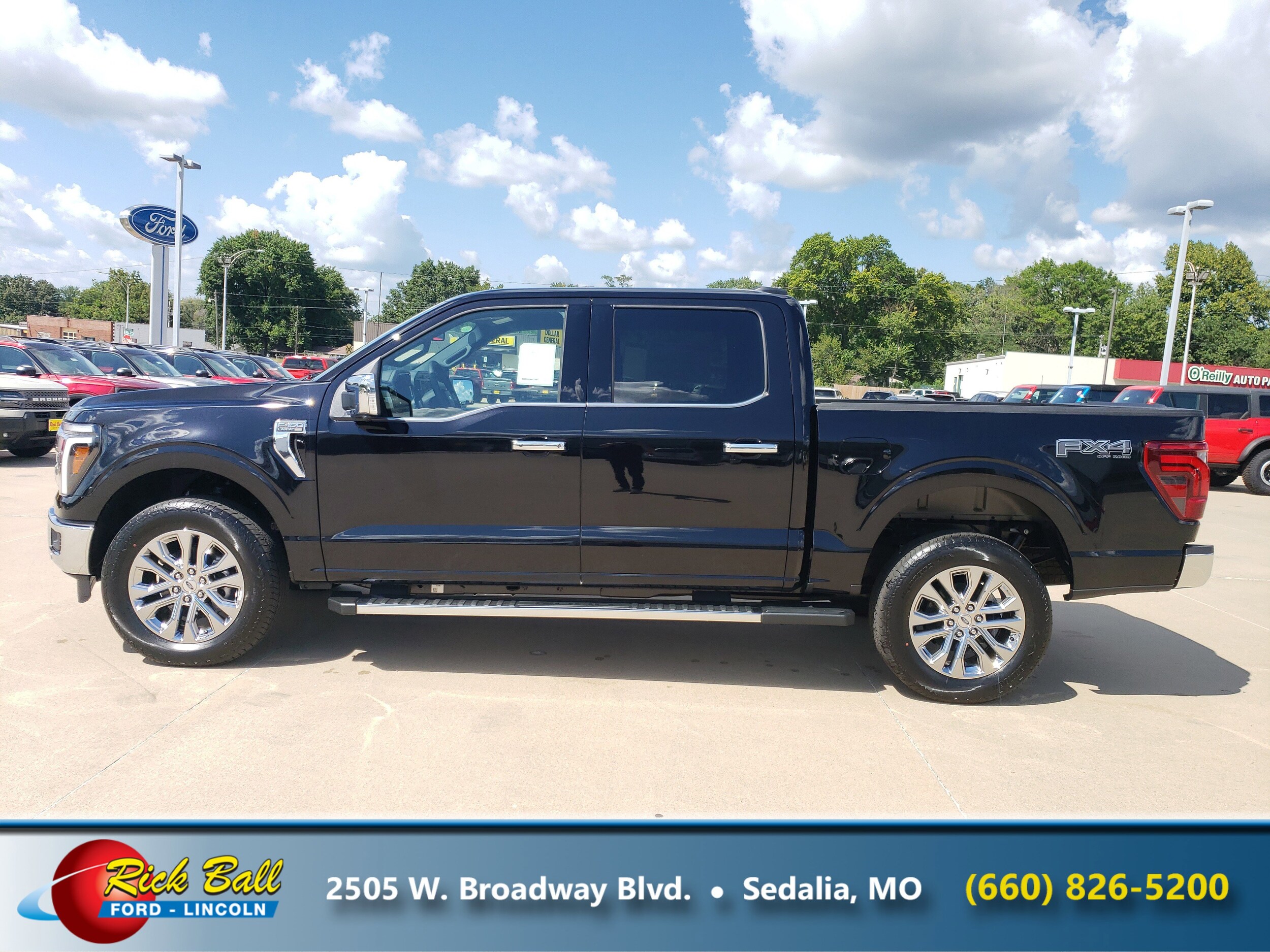 2025 Ford F-150 Lariat photo 3