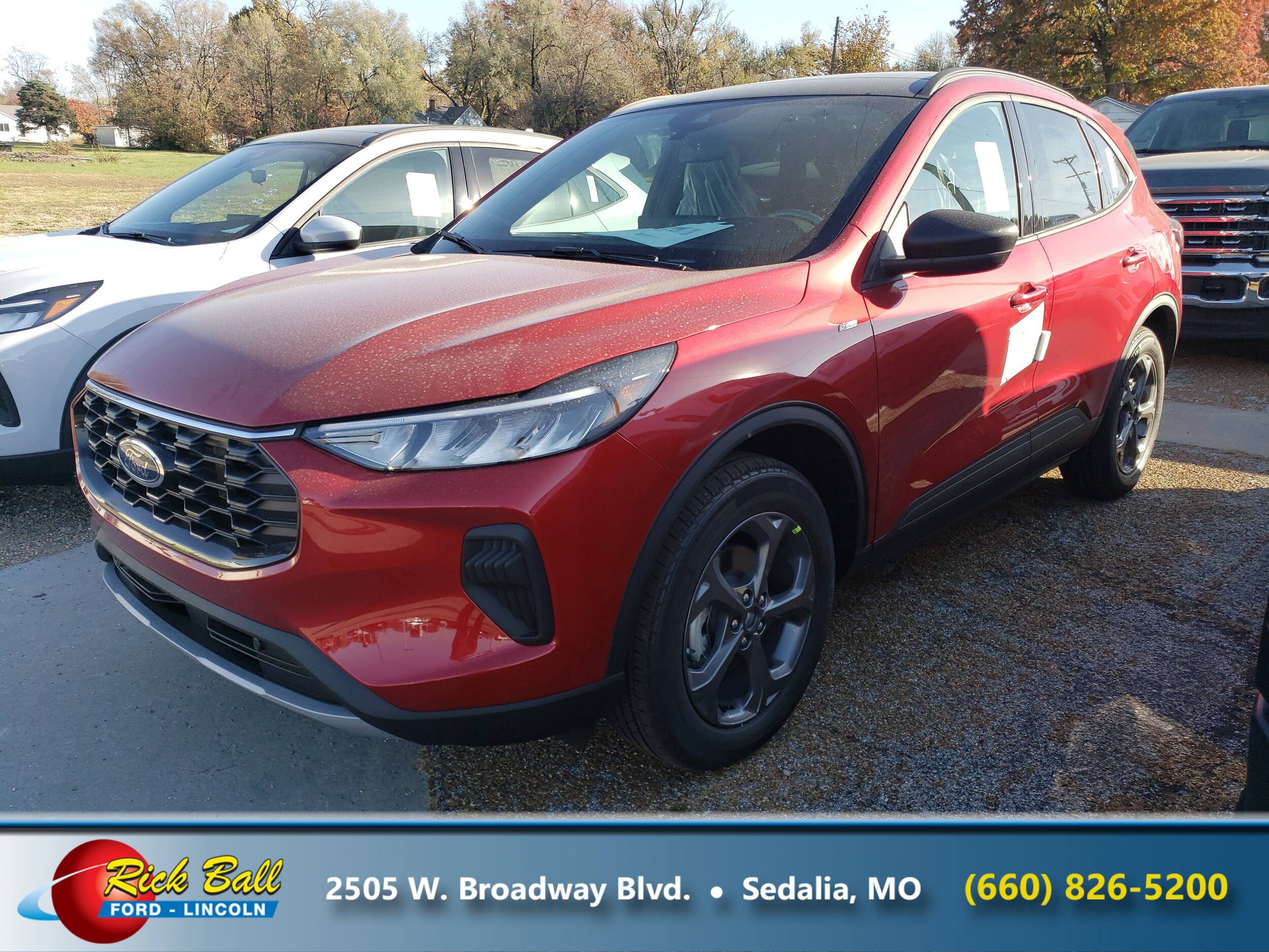 2026 Ford Escape ST-Line photo 3