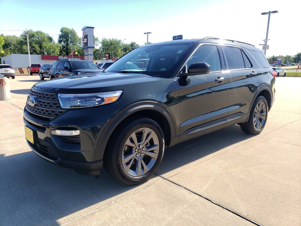 Used 2022 Ford Explorer XLT SUV