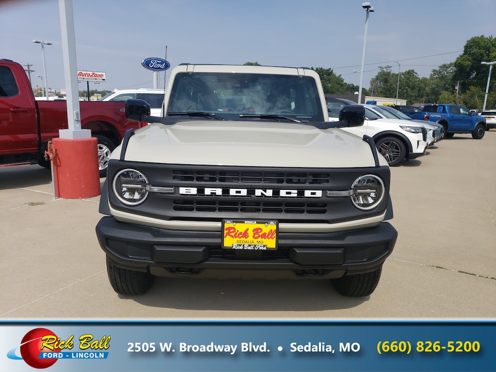 New 2025 Ford Bronco Base SUV