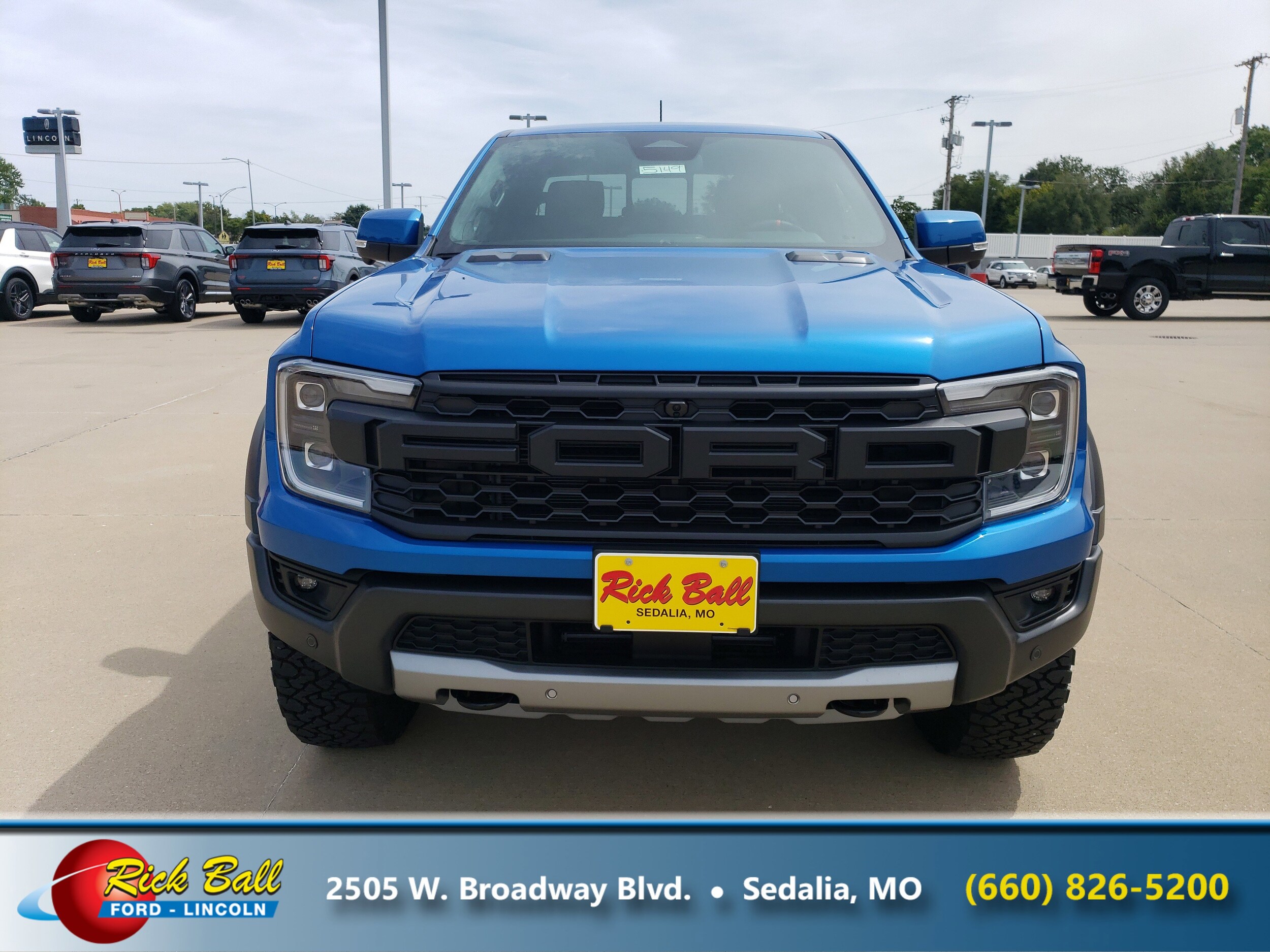 2025 Ford Ranger Raptor photo 2