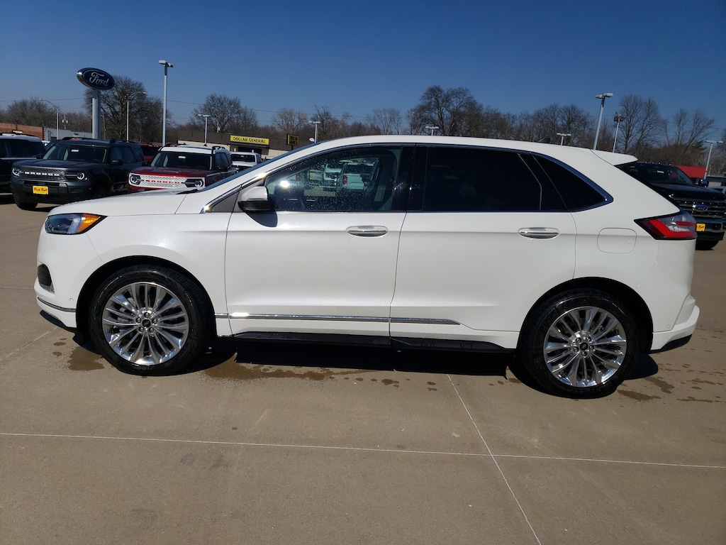 Used 2024 Ford Edge Titanium SUV