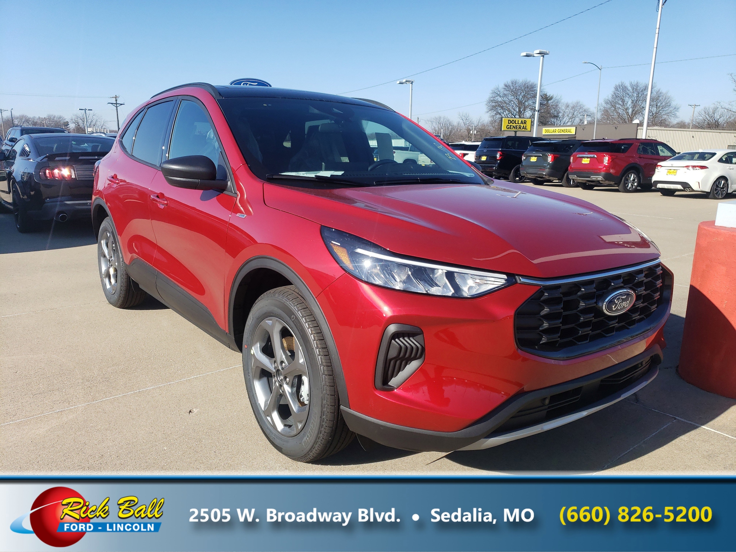 2026 Ford Escape ST-Line's photo