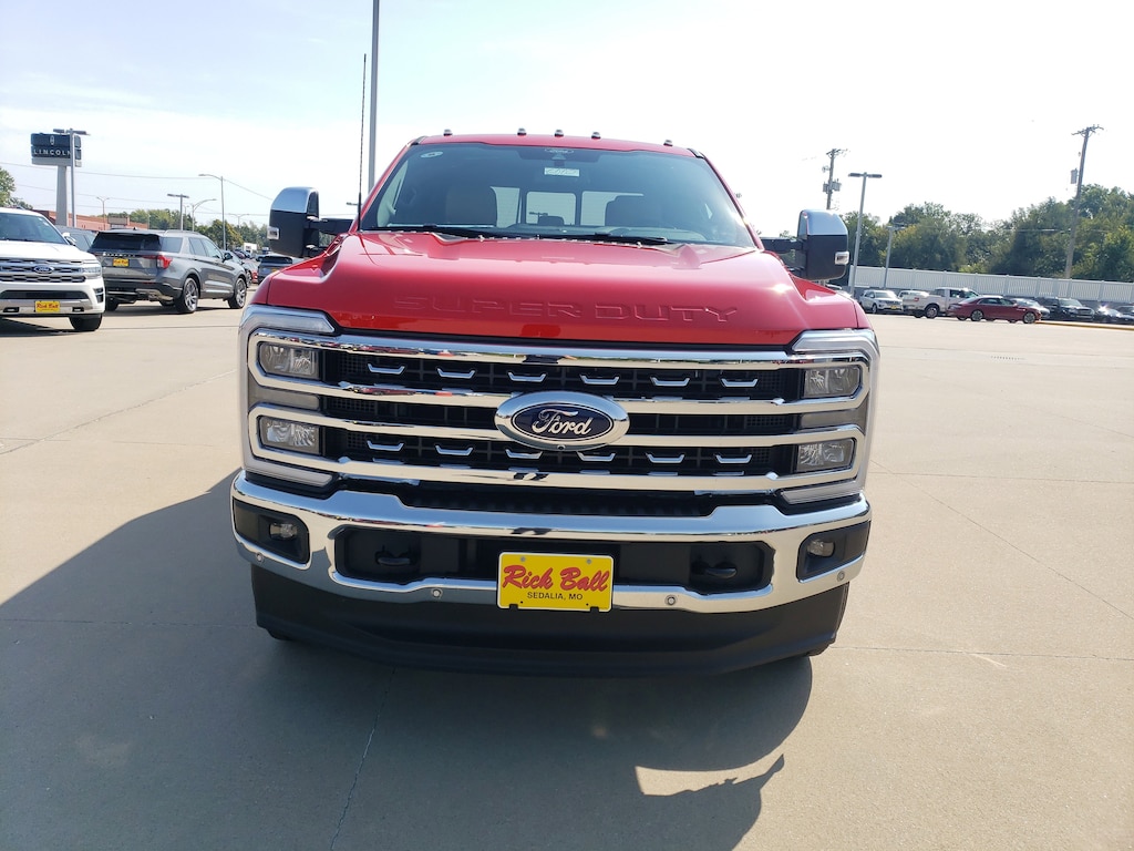 New 2026 Ford Super Duty F-350 Lariat Truck Crew Cab