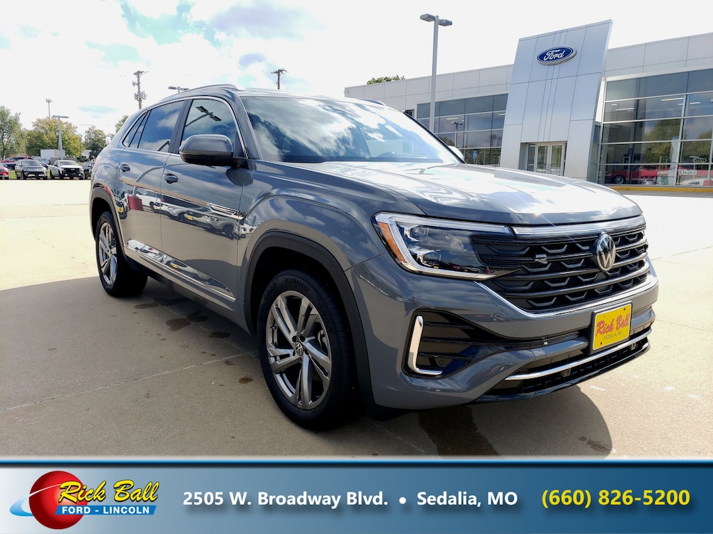 Used 2024 Volkswagen Atlas Cross Sport 2.0T SEL R-Line SUV