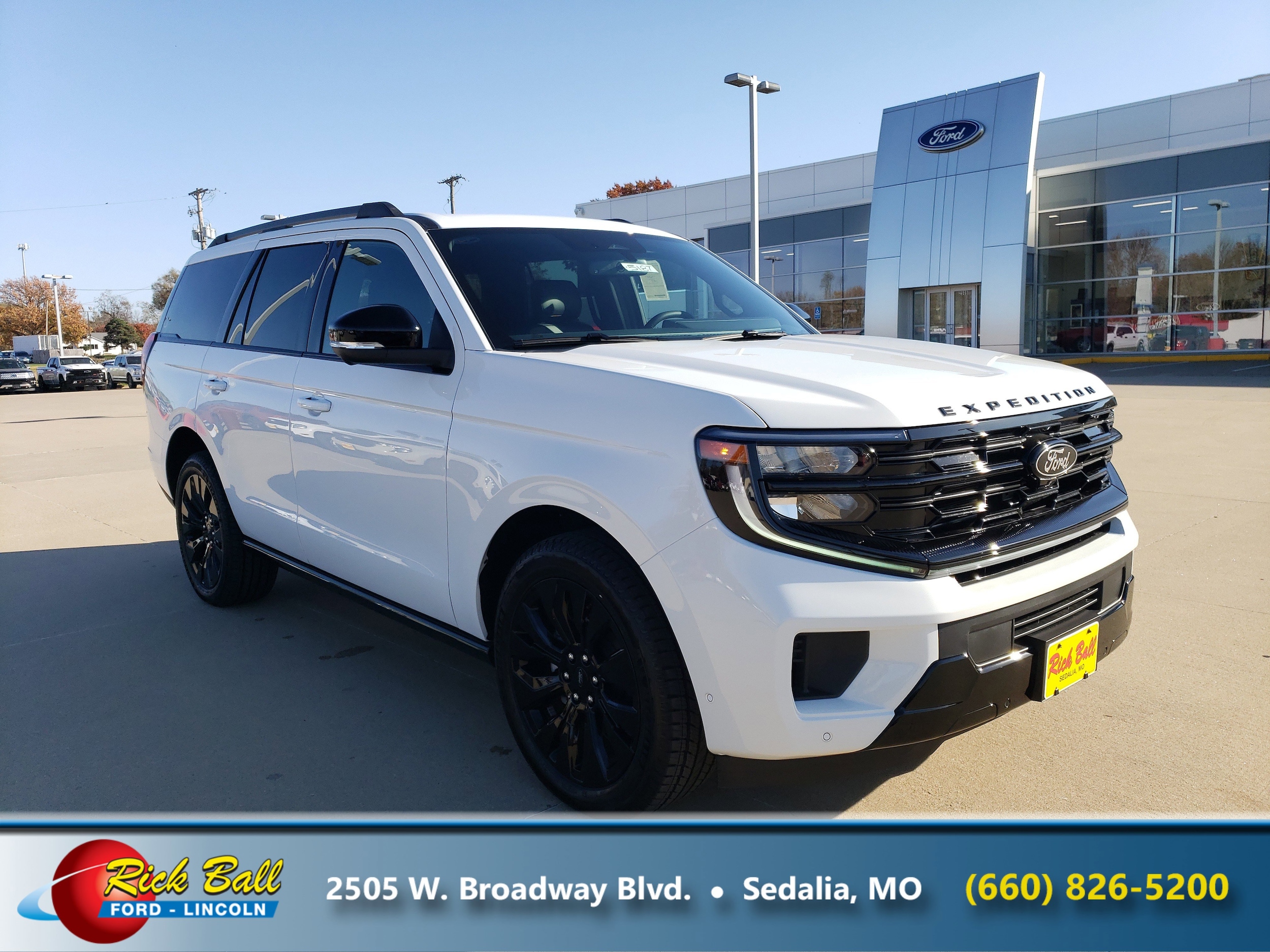 2025 Ford Expedition Platinum's photo