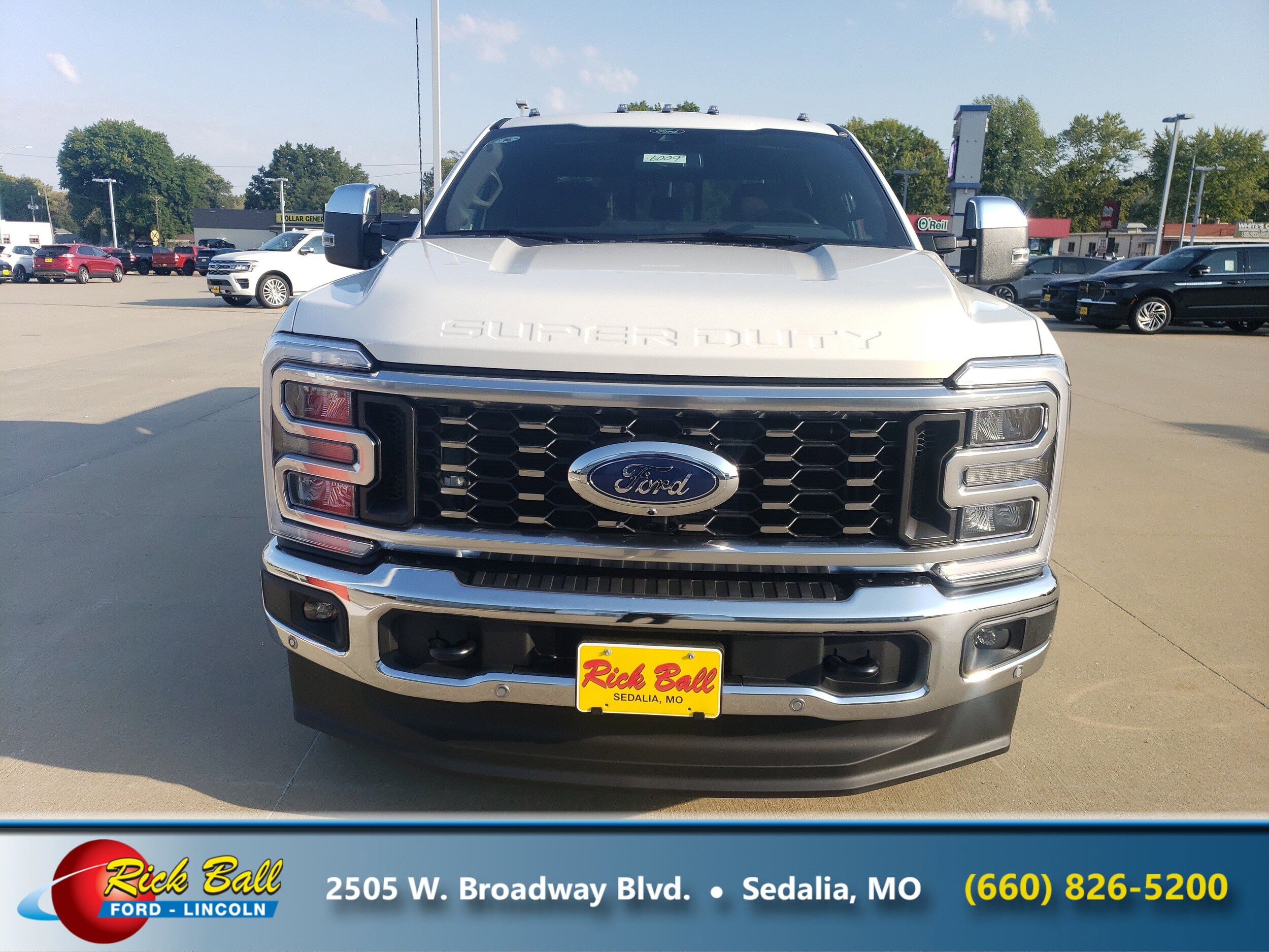 2026 Ford F-350 King Ranch photo 2