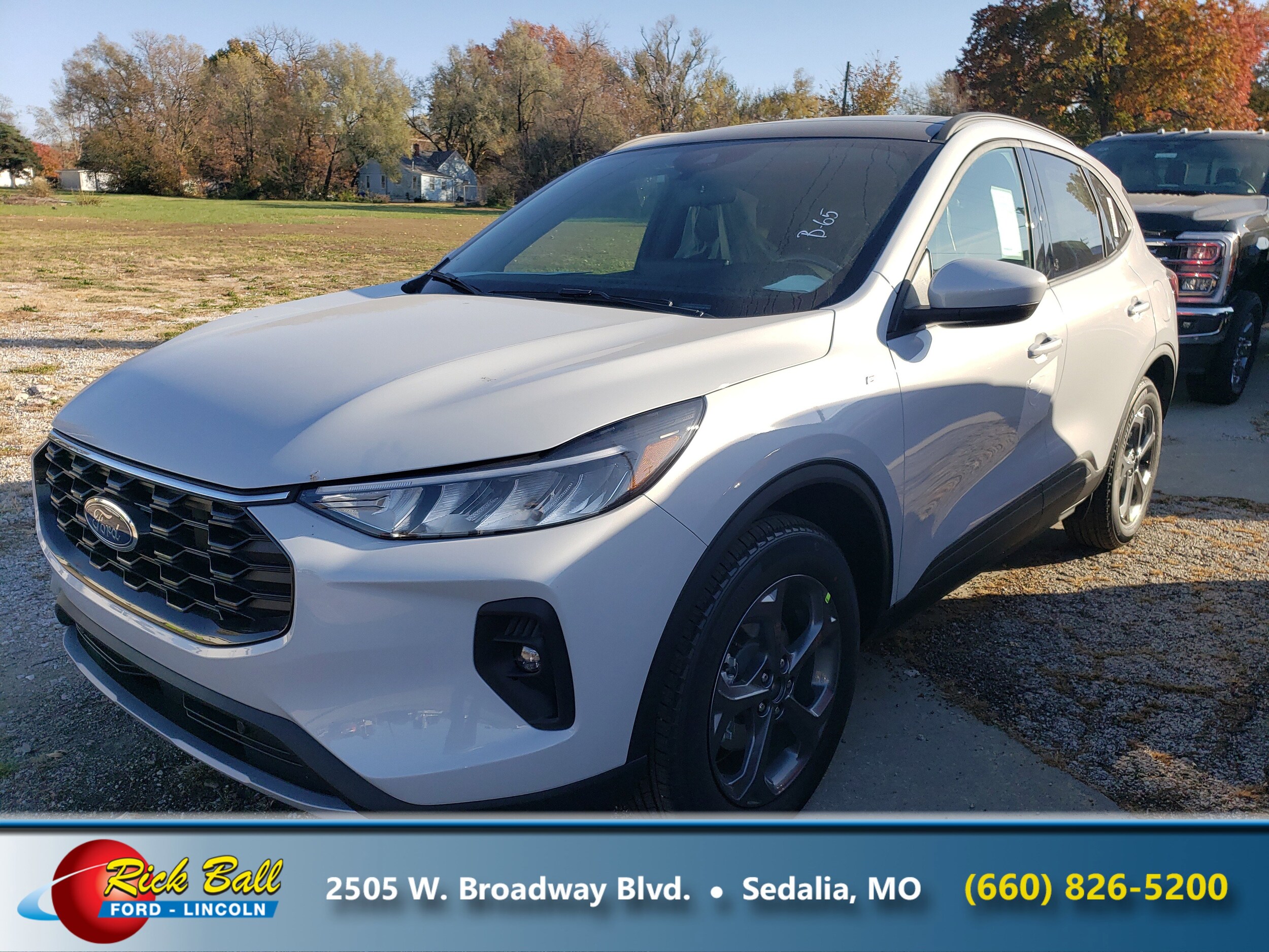 2026 Ford Escape ST-Line Select photo 3