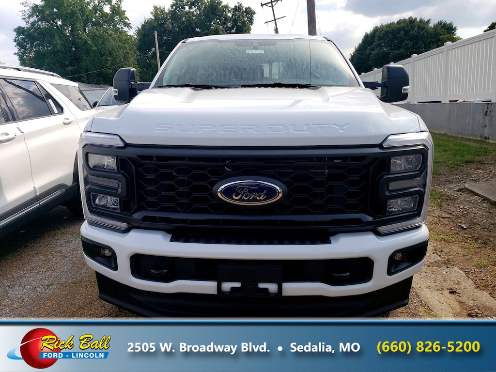 New 2026 Ford Super Duty F-250 XL Truck Crew Cab