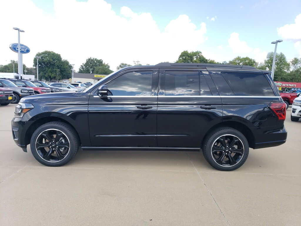 Used 2022 Ford Expedition Limited SUV