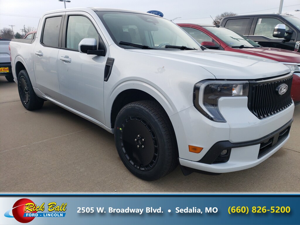 New 2026 Ford Maverick Lobo Standard Truck SuperCrew