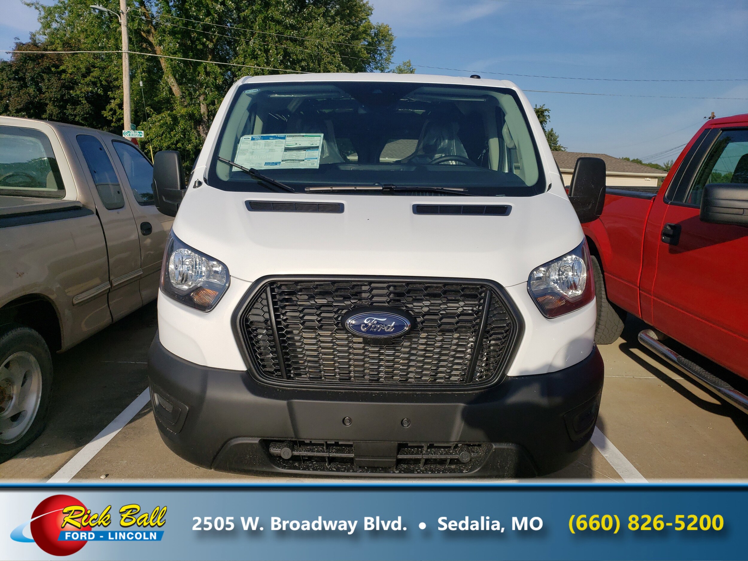 2025 Ford Transit Cargo Van photo 2