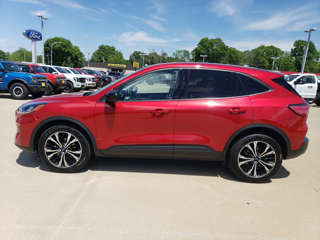 Used 2022 Ford Escape SE SUV