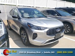 2023 Ford Escape ST-Line SUV