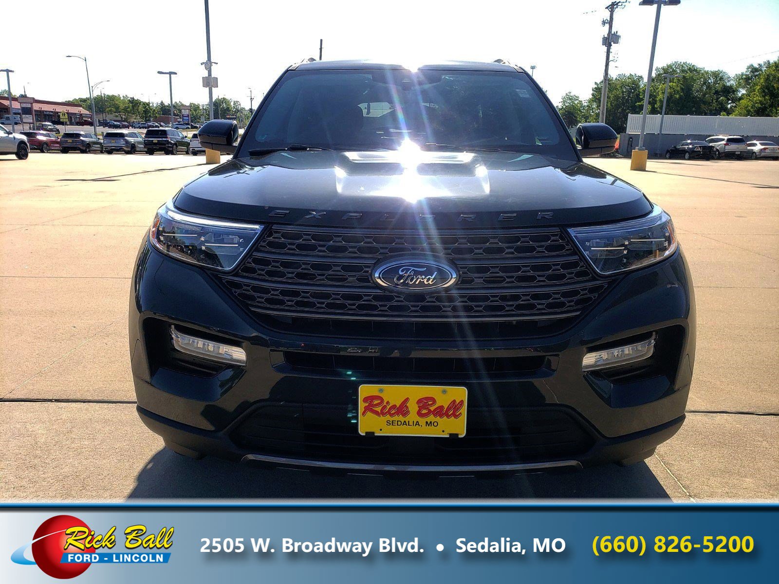 Used 2022 Ford Explorer XLT with VIN 1FMSK8DH0NGA91377 for sale in Sedalia, MO