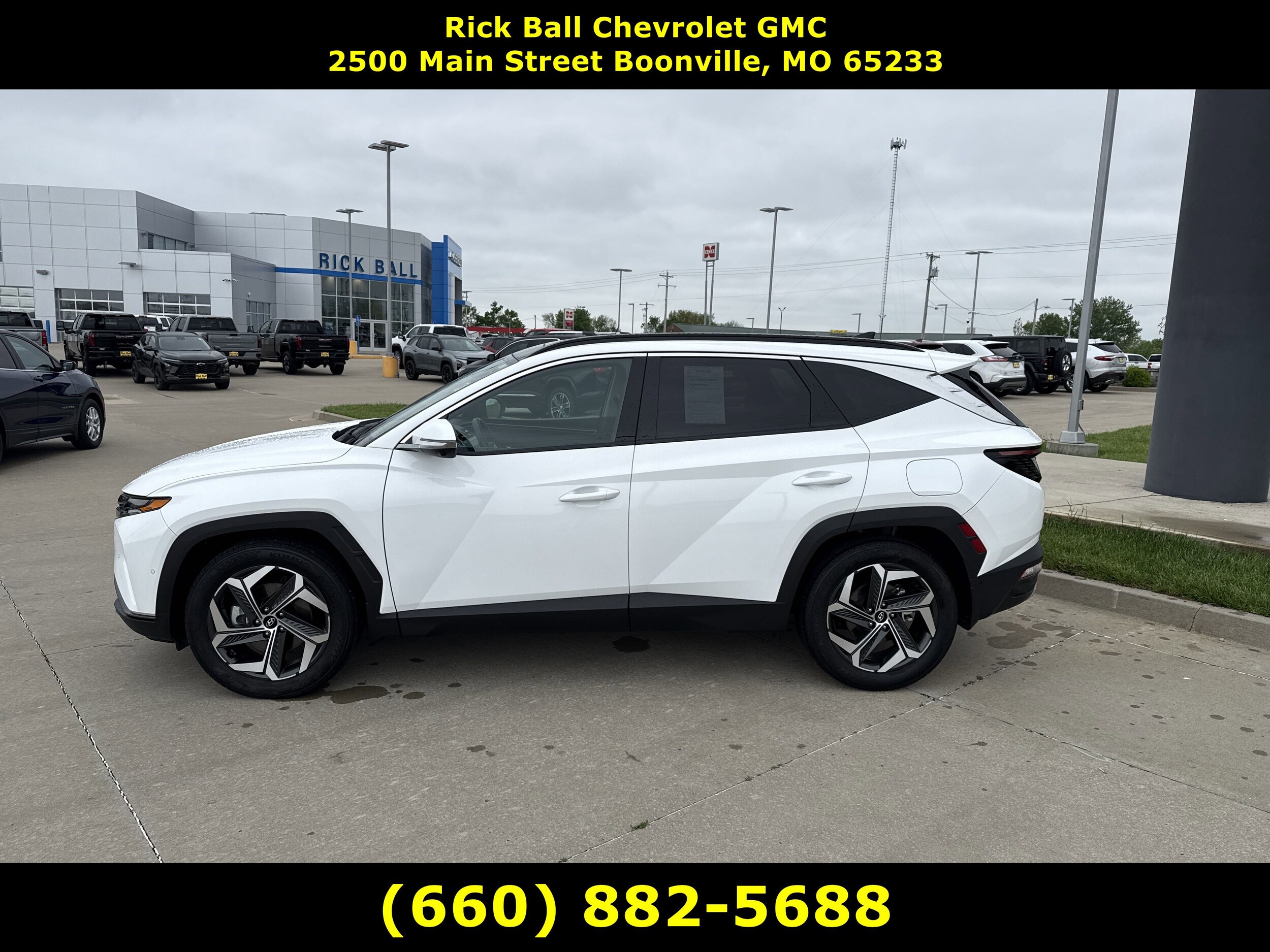 Used 2023 Hyundai Tucson Limited with VIN 5NMJE3AE3PH237884 for sale in Kansas City
