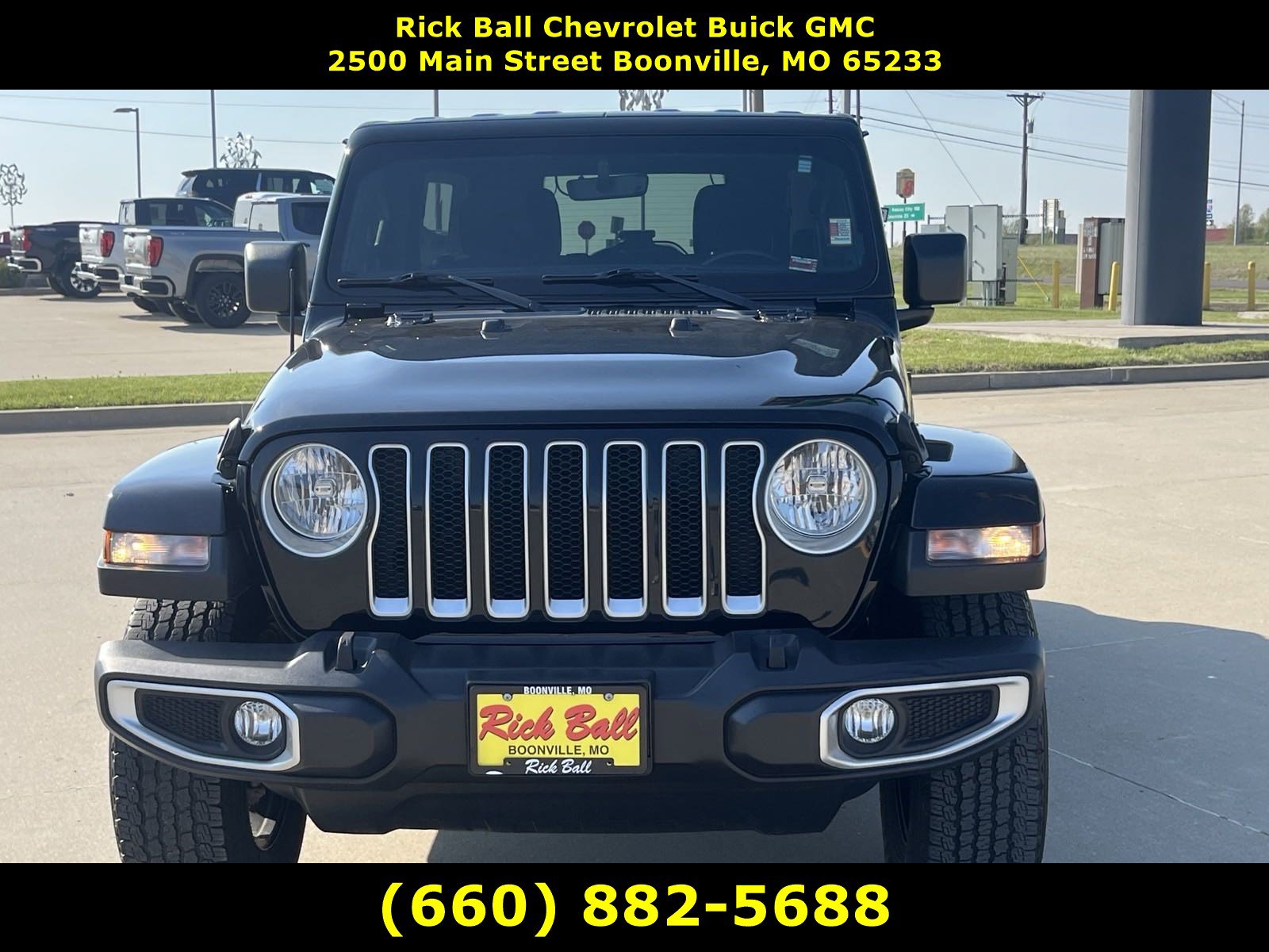 Used 2021 Jeep Wrangler Unlimited Sahara with VIN 1C4HJXEN7MW611644 for sale in Sedalia, MO