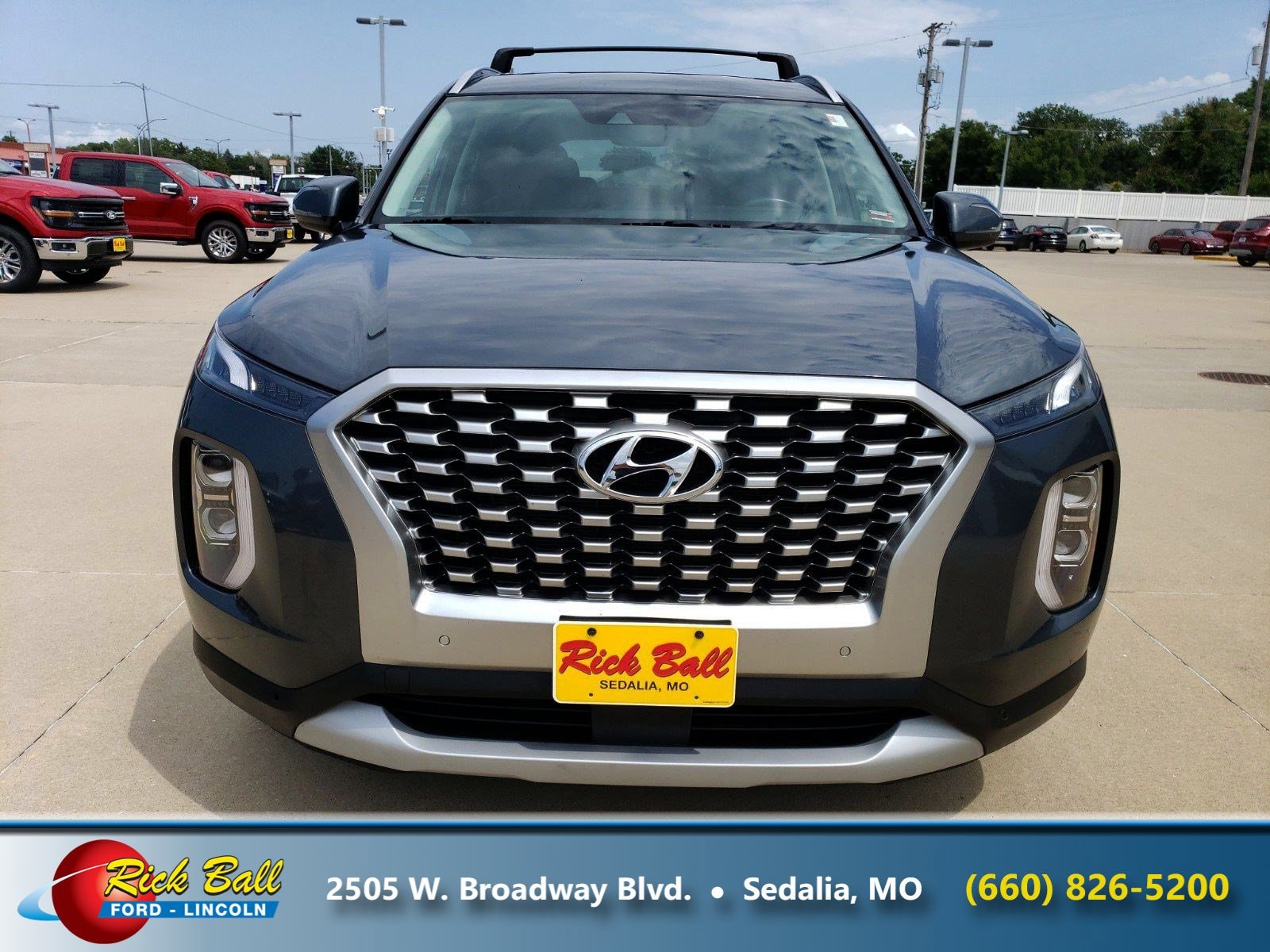 Used 2021 Hyundai Palisade SEL with VIN KM8R4DHE9MU225952 for sale in Sedalia, MO