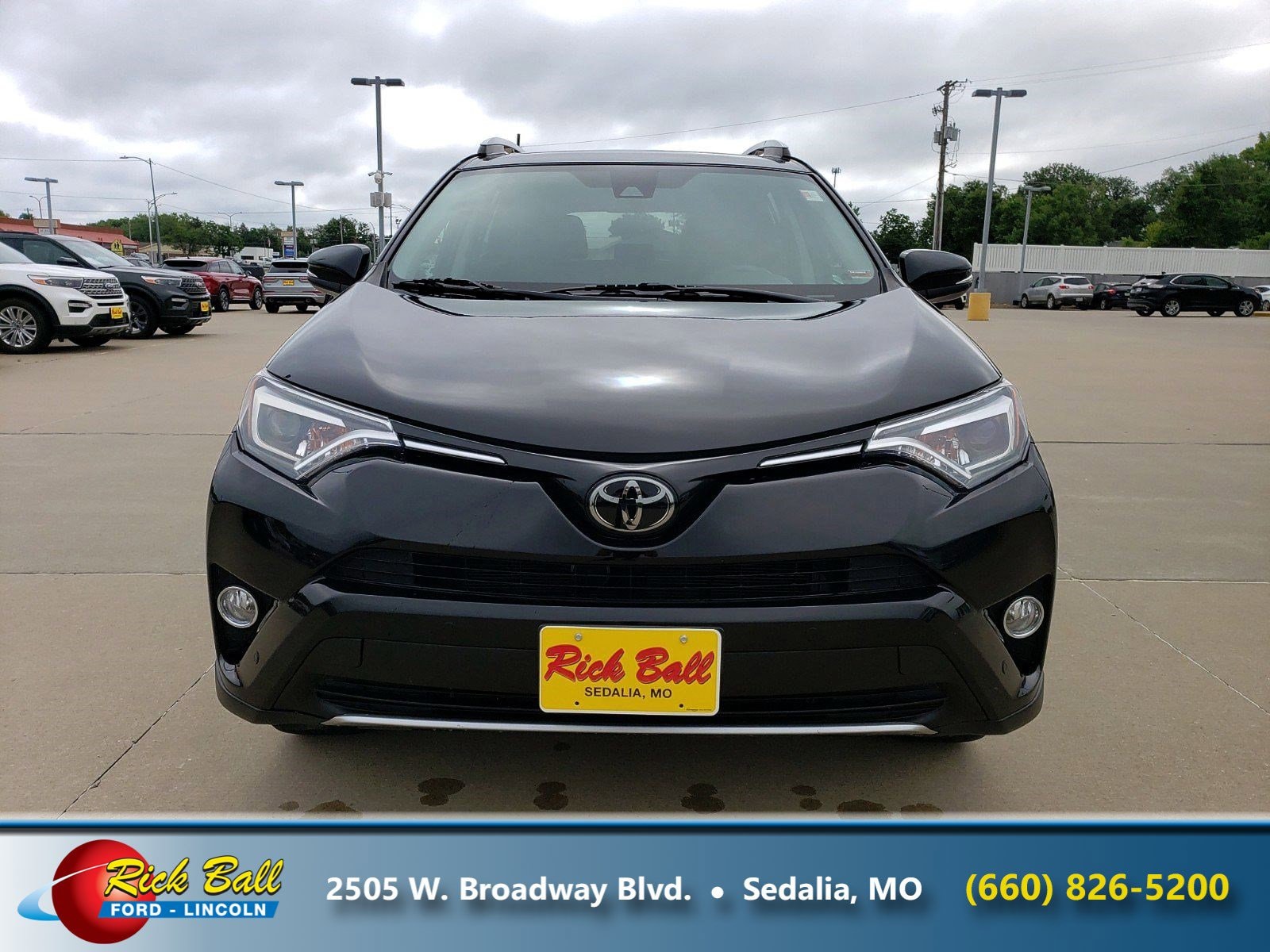 Used 2016 Toyota RAV4 Limited with VIN 2T3DFREV5GW497173 for sale in Kansas City