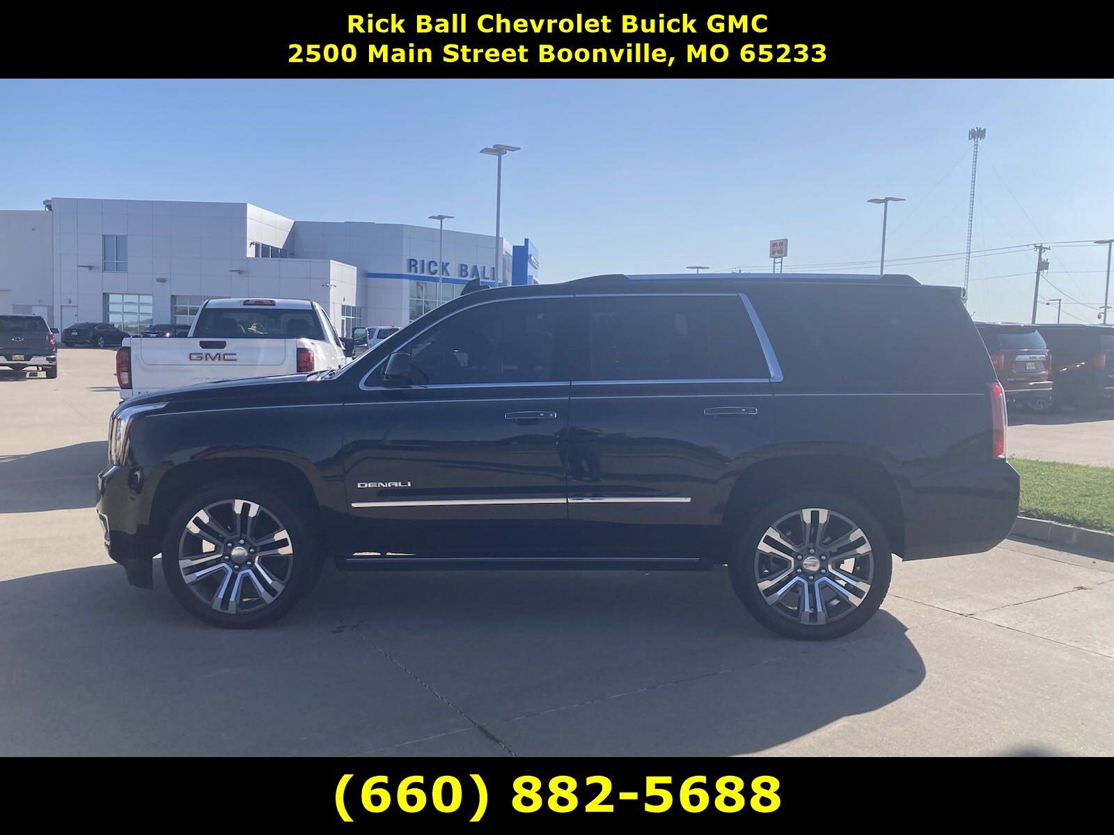 Used 2020 GMC Yukon Denali with VIN 1GKS2CKJ4LR139871 for sale in Kansas City