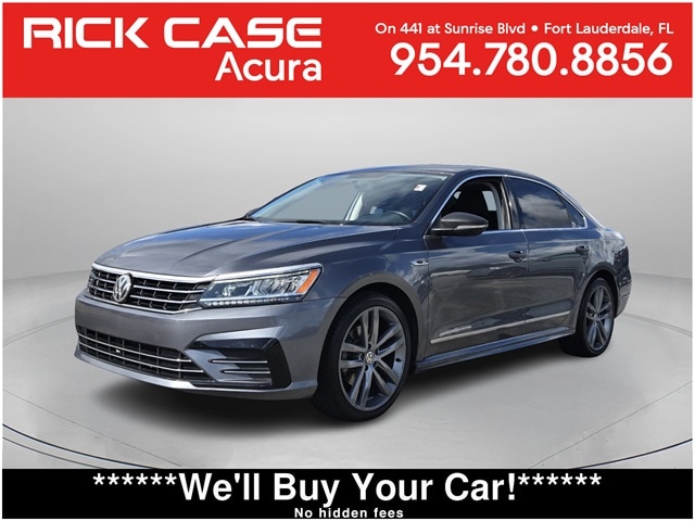 2017 Volkswagen Passat R-Line