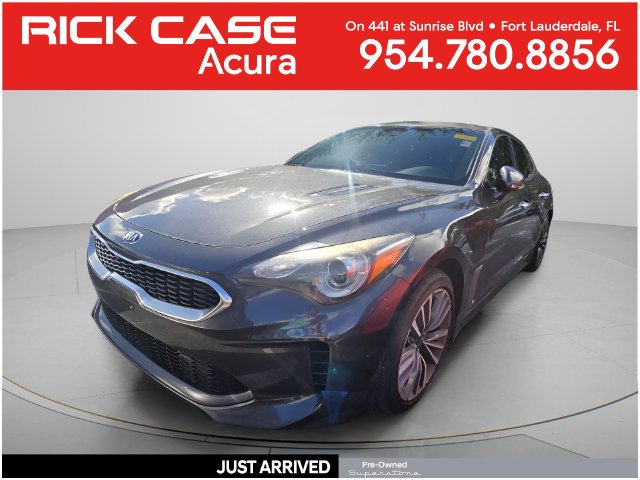  Kia Stinger