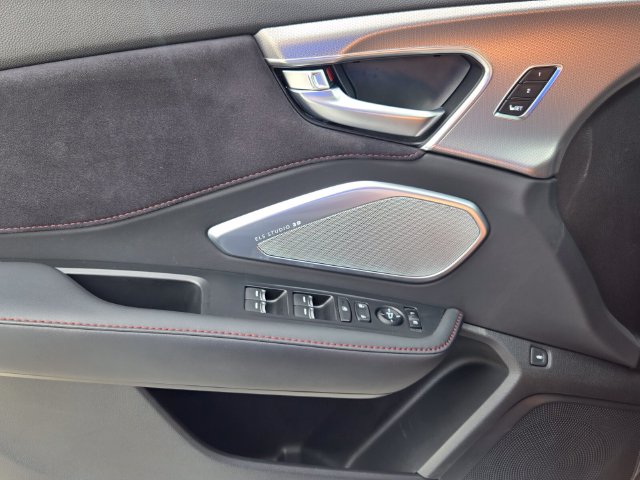 2025 Acura RDX A-Spec Package - Photo 29