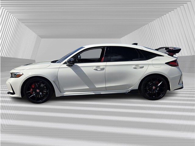 2024 Honda Civic Type R photo 2