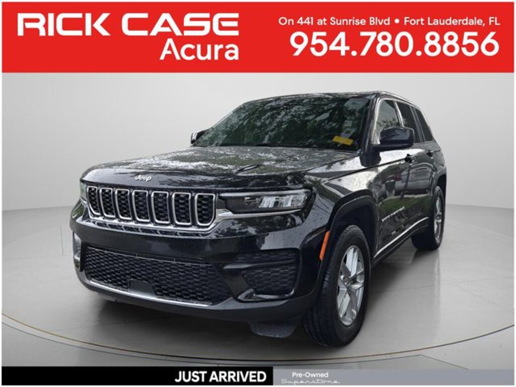 Used 2023 Jeep Grand Cherokee Laredo SUV