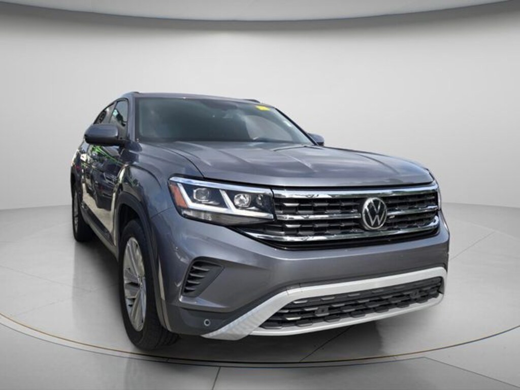 Used 2021 Volkswagen Atlas Cross Sport 2.0T SE w/Technology SUV