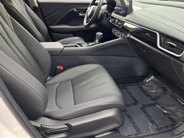 2025 Acura ADX Base - Photo 16