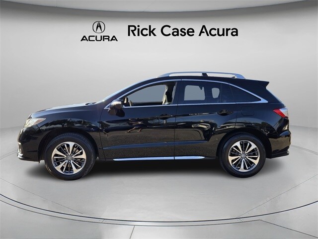 2016 Acura RDX Base Advance photo 2
