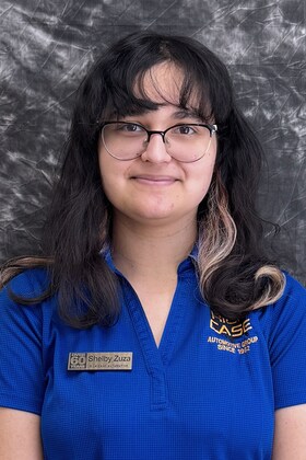 Staff member Shelby Zuza from 2fc08ce913be